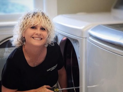 Mona is with AAA Fast Repairs